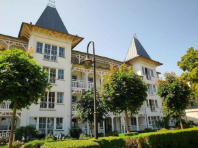 Seeschloss, App 20 - direkt an der Strandpromenade, TOPLAGE